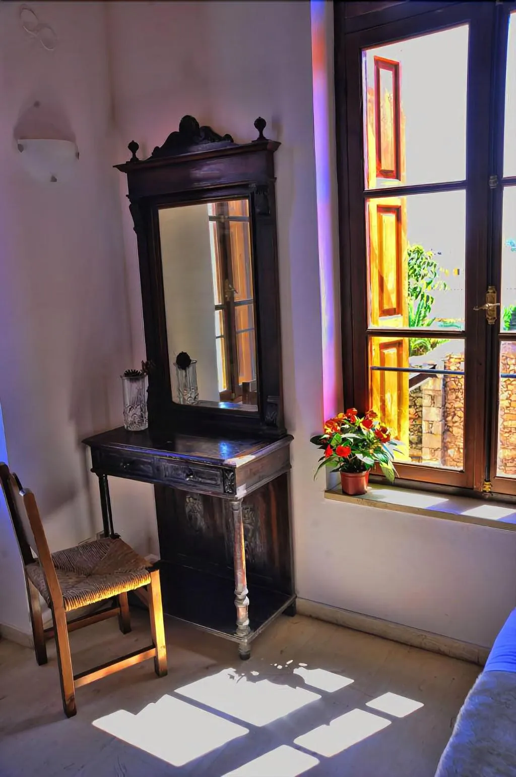 Room, Byzantine Hotel, Crete
