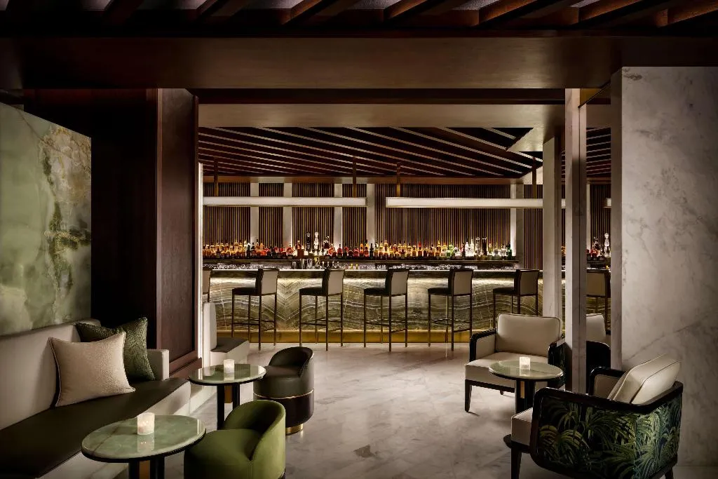 Bar, Atlantis, The Royal, Dubai