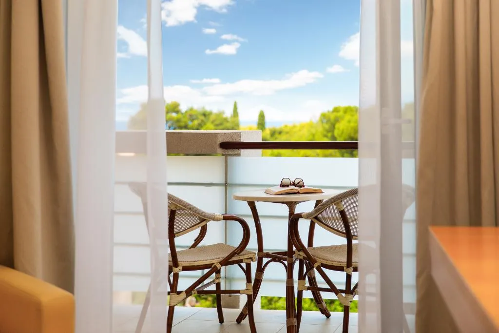 Double or Twin SUPERIOR SEA VIEW Room, Aminess Vival Velaris Resort, Split