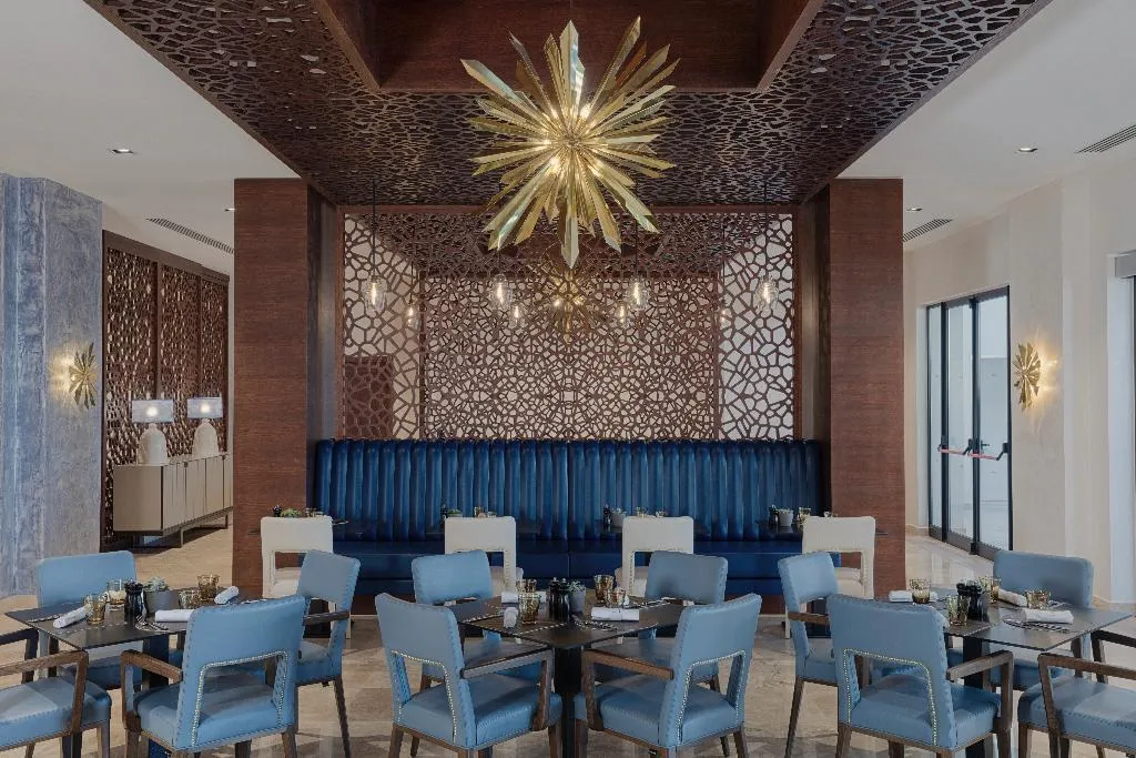 Restaurant, Westin Dragonara Resort, Malta