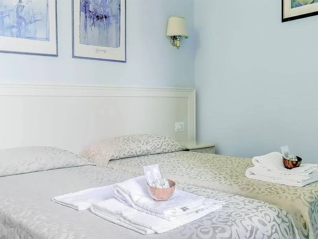 Room, Adriana E Felice, Naples