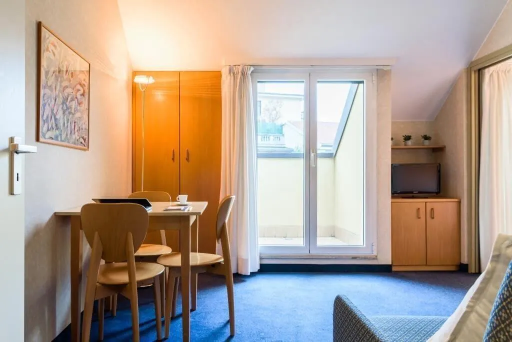 Room, Residence Cimarosa, Milan