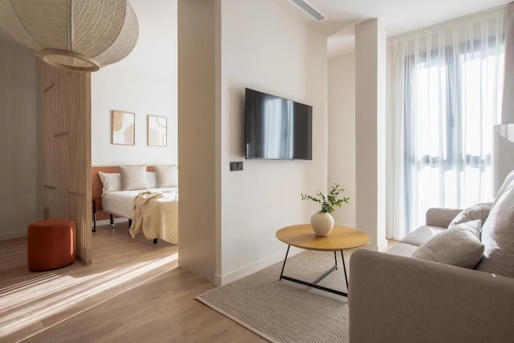 STUDIO SUPERIOR Room, Libere Seville Plaza Nueva, Seville