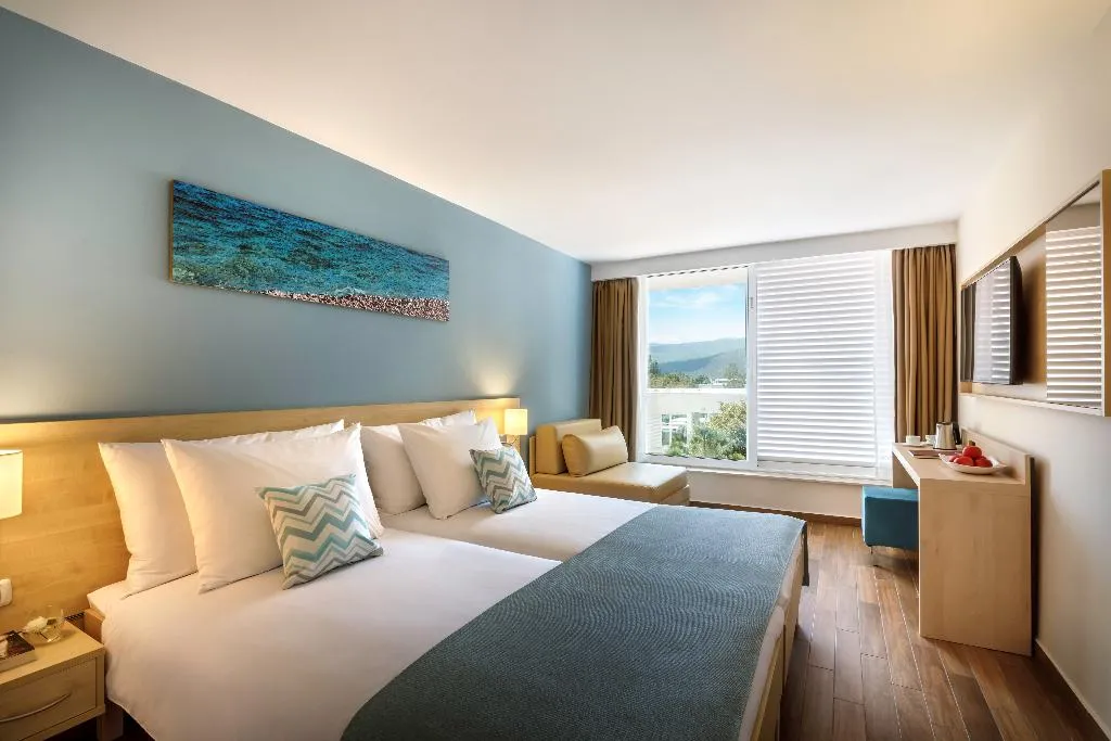 TRIPLE SUPERIOR Room, Valamar Bellevue Resort, Istria