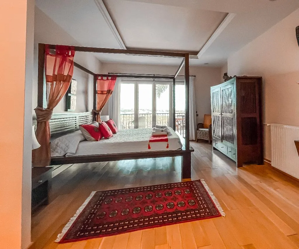 SUITE ONE BEDROOM ONE BATHROOM Room, The Marbella Heights Boutique Hotel, Costa Del Sol