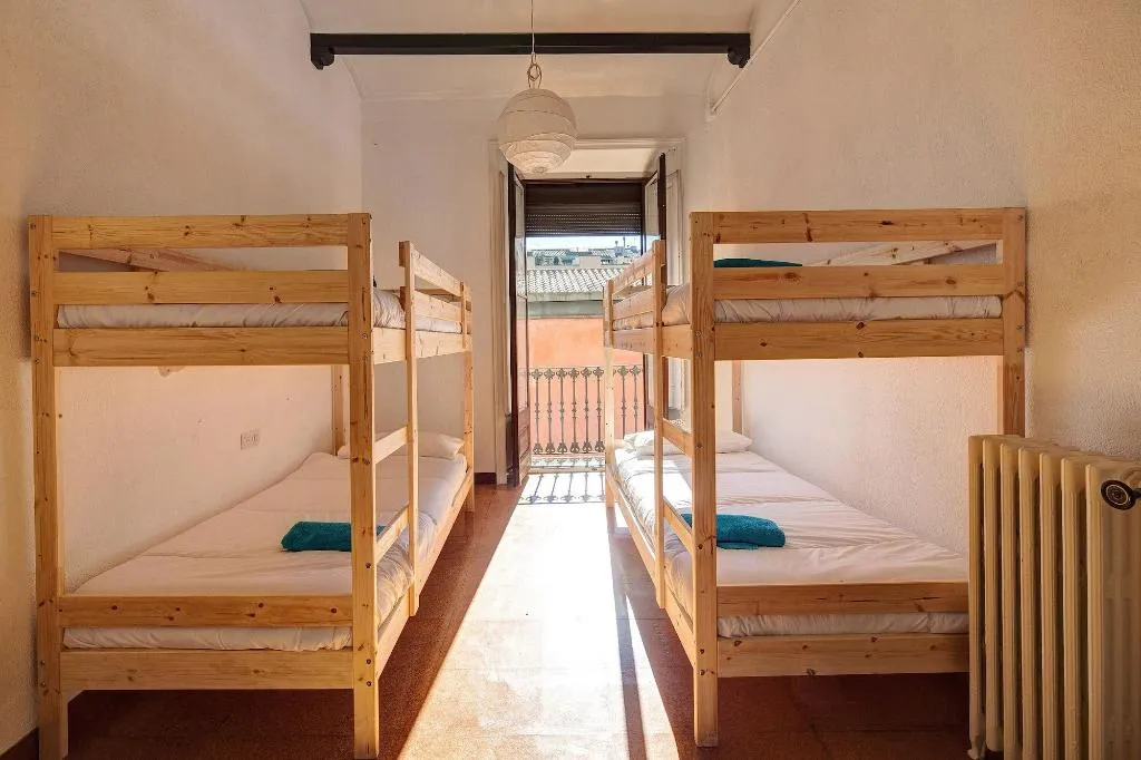 Room, Hostel Bed In Girona, Costa Brava