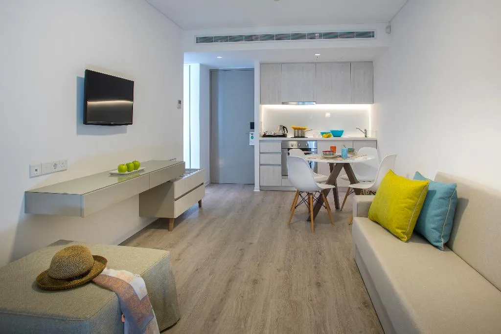 APARTMENT DELUXE ONE BEDROOM Room, Anemi Hotel & Suites, Cyprus