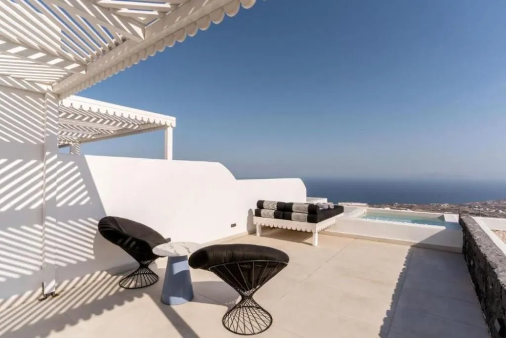 SUITE DELUXE Room, Cresanto Luxury Suites Santorini, Santorini