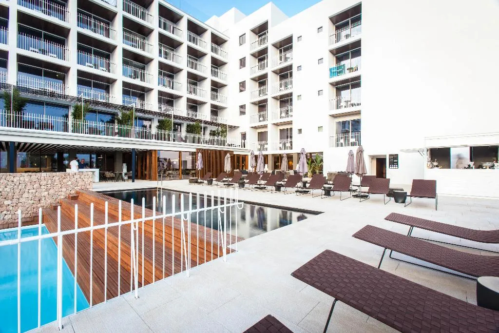 Pool, Ocean Drive Talamanca, Ibiza