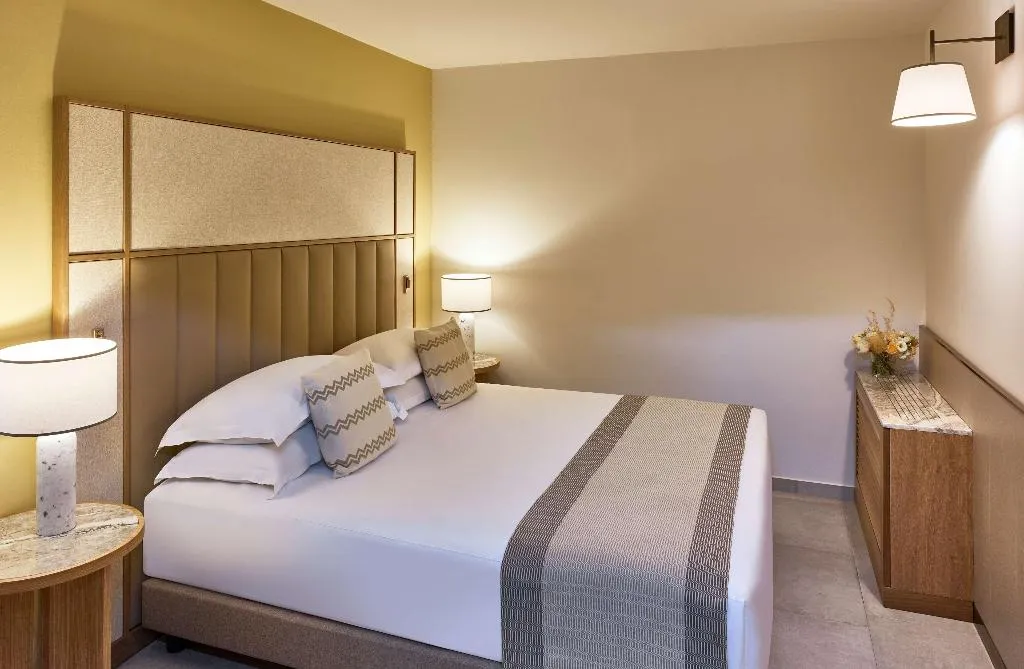 SUITE TWO BEDROOMS Room, Conrad Chia Laguna Sardinia, Cagliari
