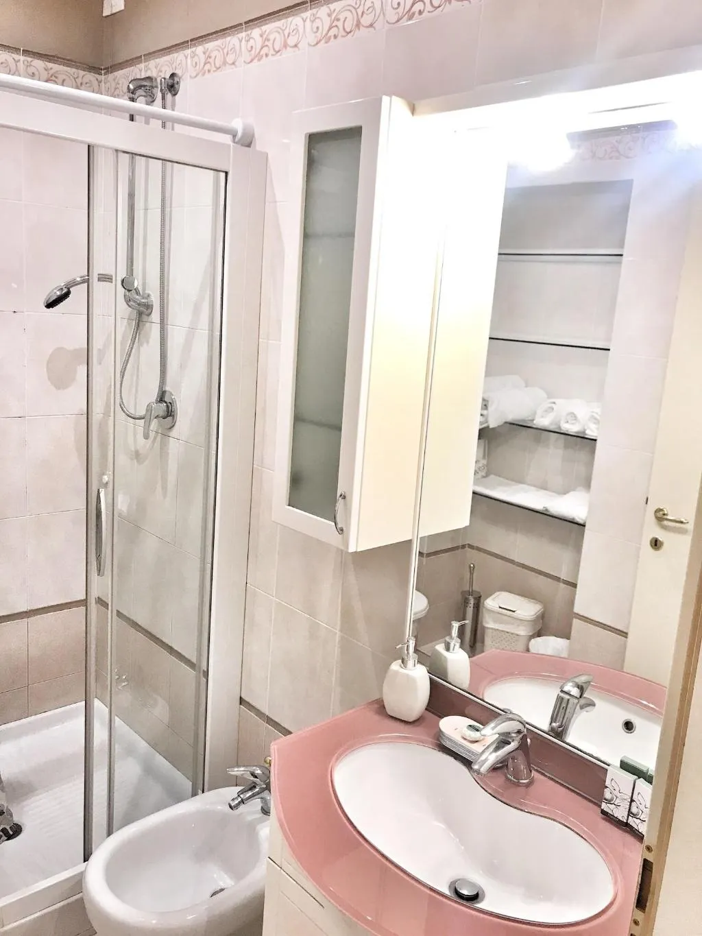 Room, Ca Amadi, Venice