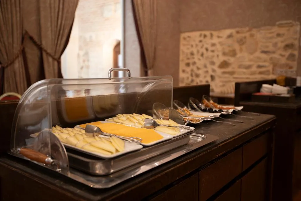 Restaurant, San Antonio El Real, Madrid
