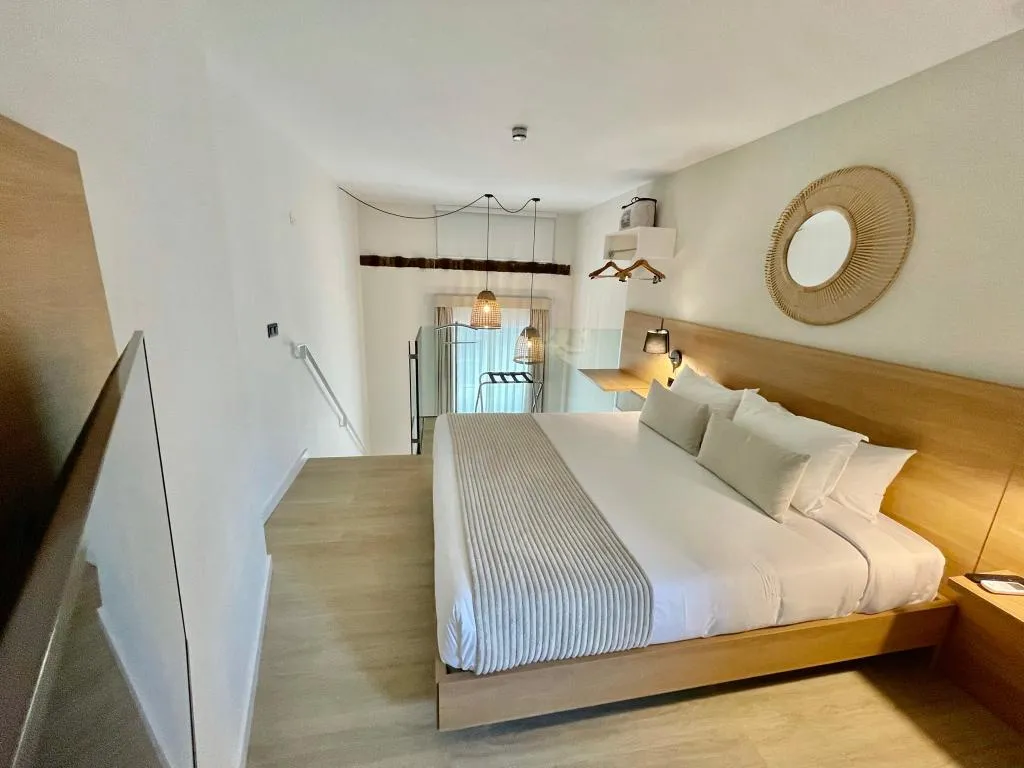 STUDIO DELUXE Room, Hotel emblemático Hi Suites, Tenerife