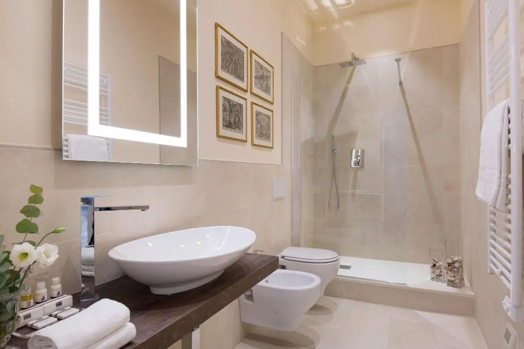 DOUBLE DELUXE WITH BALCONY Room, Cerretani Palace Luxury B&B, Florence