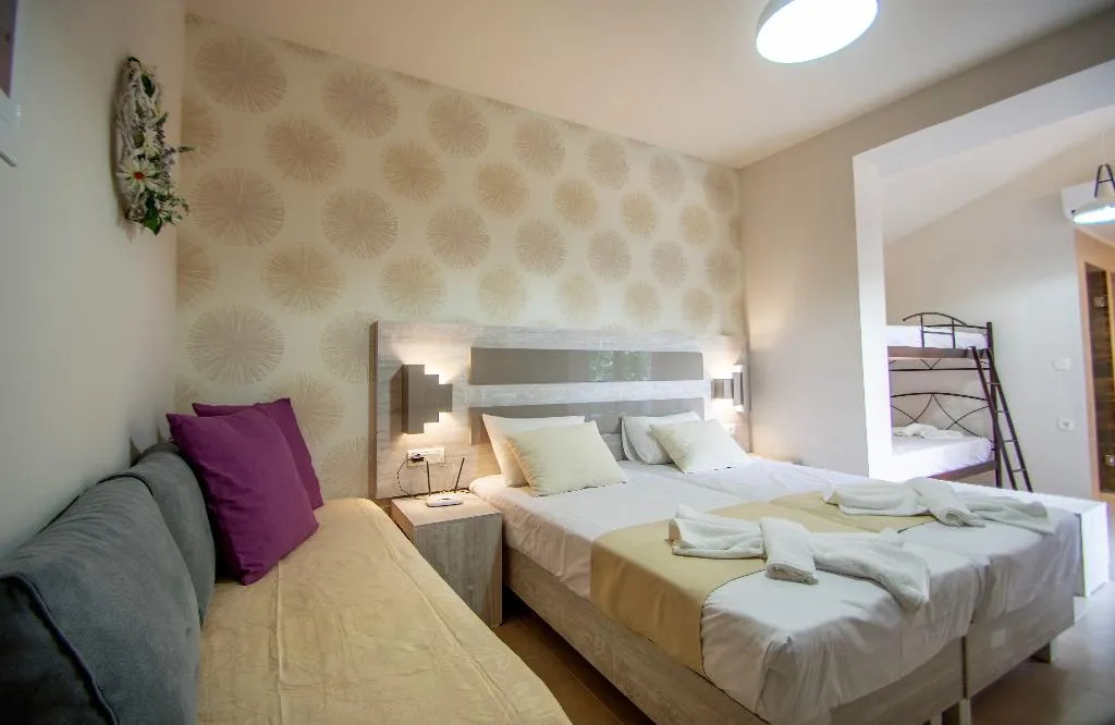 JUNIOR SUITE STANDARD Room, Paradise Apartments, Zante