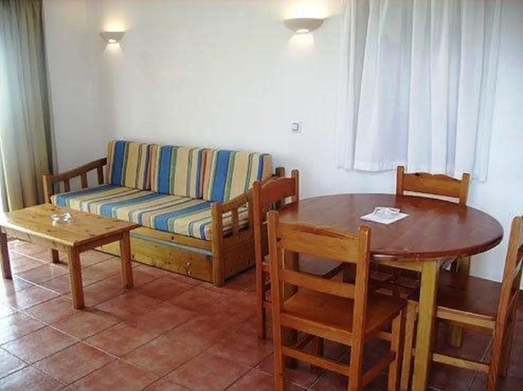 APARTMENT ONE BEDROOM Room, Vista Picas, Menorca