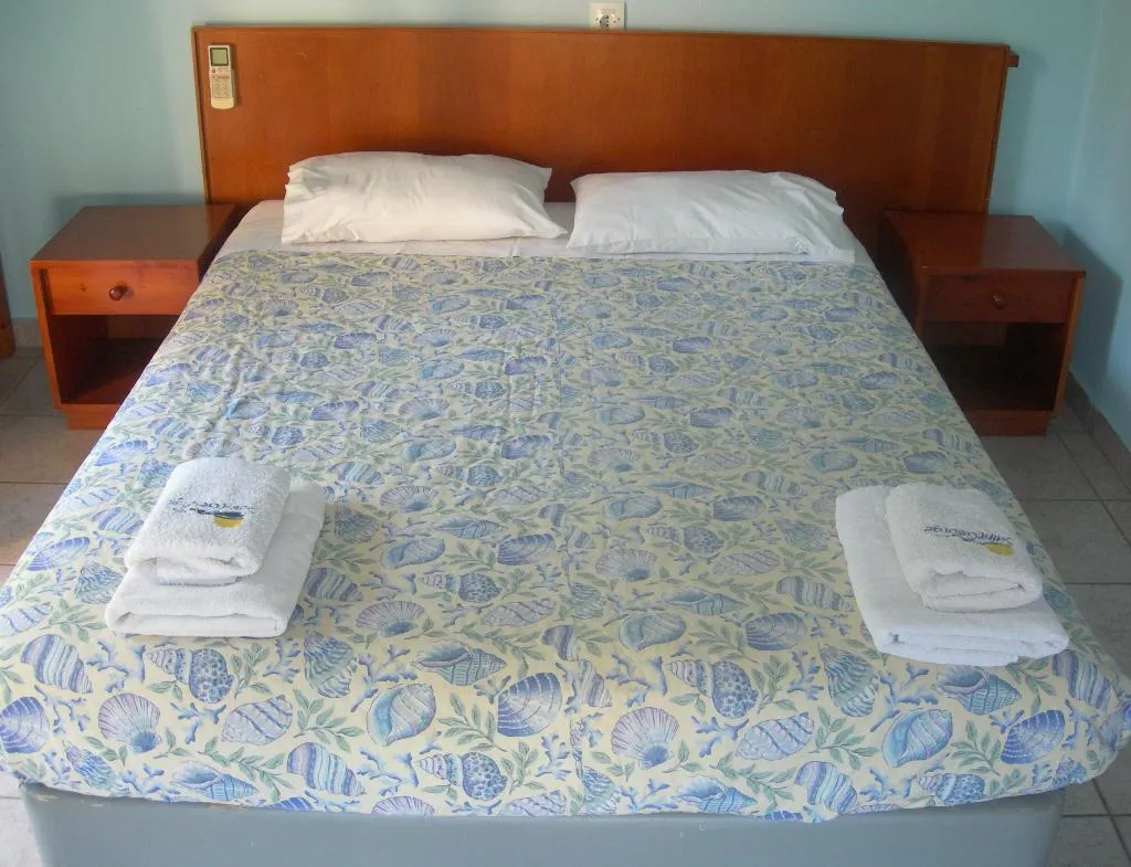 DOUBLE STANDARD Room, Villa Karmar, Corfu