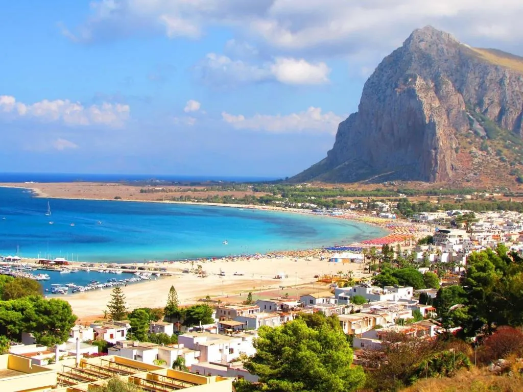 Beach, Hotel La Meridiana, Palermo