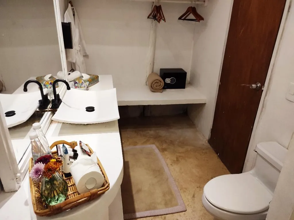 JUNIOR SUITE GARDEN VIEW Room, Villa Las Estrellas Tulum - located at party zone, Cancun Area