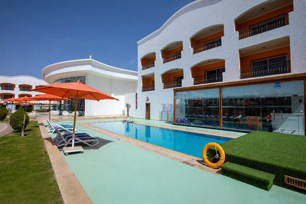 Sports and Entertainment, Naama Waves Hotel, Red Sea Riviera