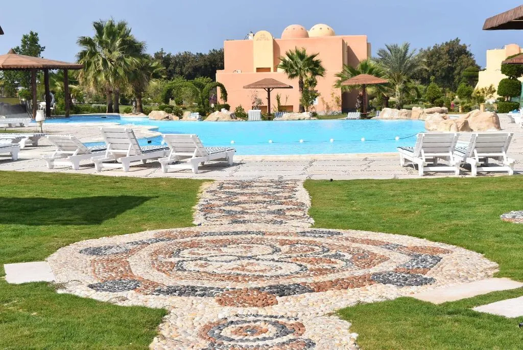 Pool, Wadi Lahmy Azur Resort, Red Sea Riviera