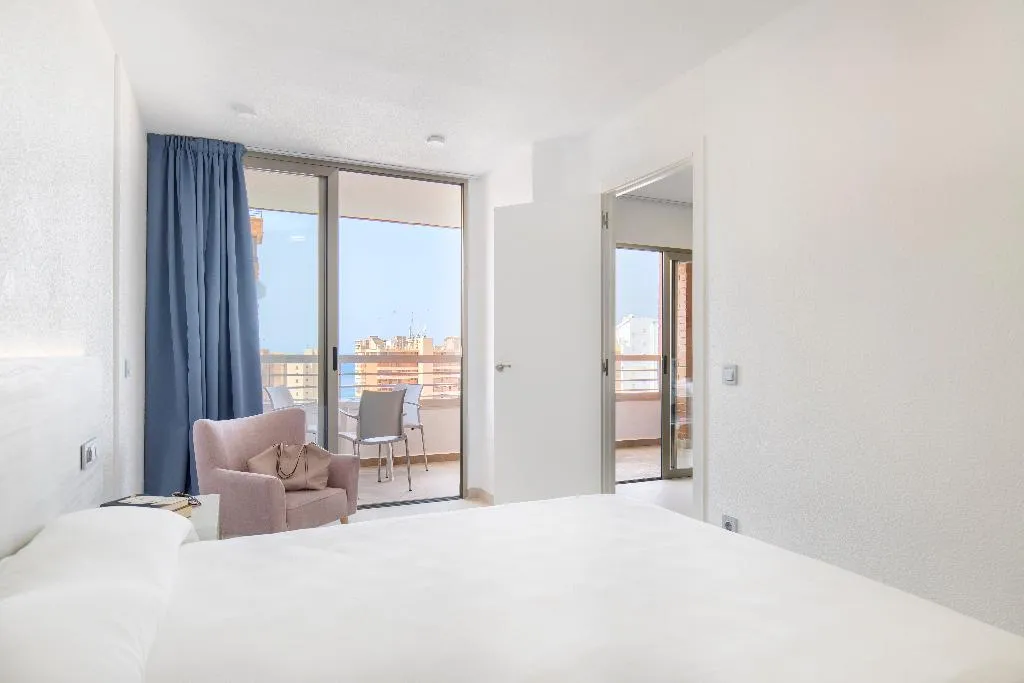 APARTMENT CAPACITY 4 ONE BEDROOM Room, Aparthotel BCL Levante Lux, Costa Blanca