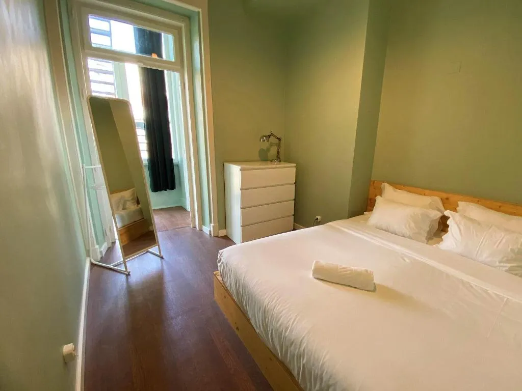 Room, Green Heart Hostel, Lisbon