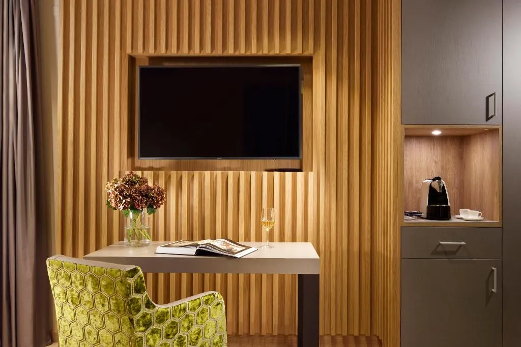 JUNIOR SUITE PRESTIGE Room, Borgobrufa Spa Resort Adults Only, Perugia