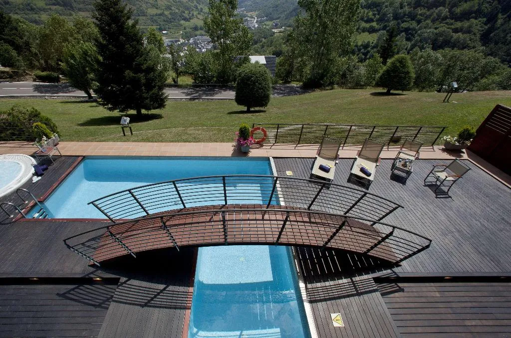 Sports and Entertainment, Parador de Vielha, Costa Brava
