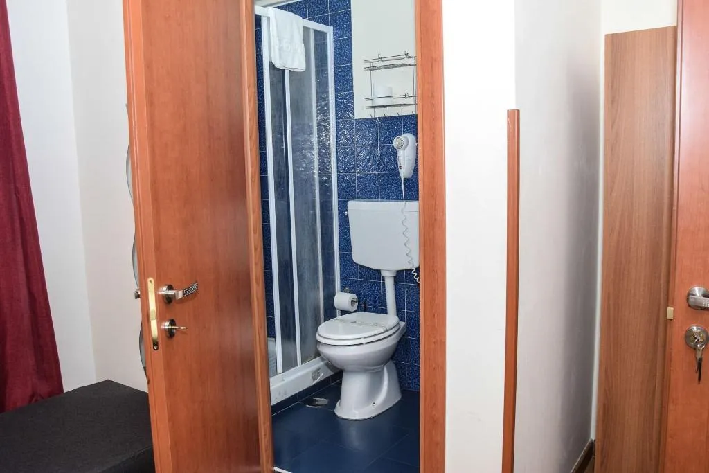 Room, Hotel Kennedy, Naples
