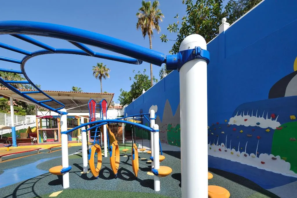 Sports and Entertainment, Spring Hotel Bitacora, Tenerife