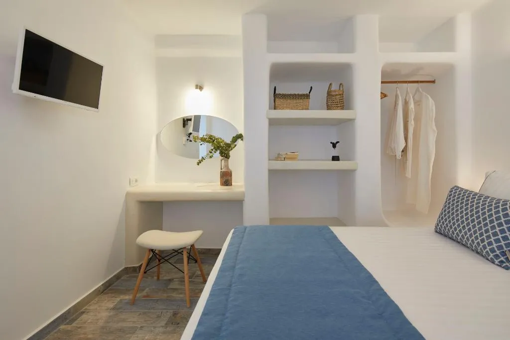 VILLA SUPERIOR Room, El Verano Collection Santorini, Santorini