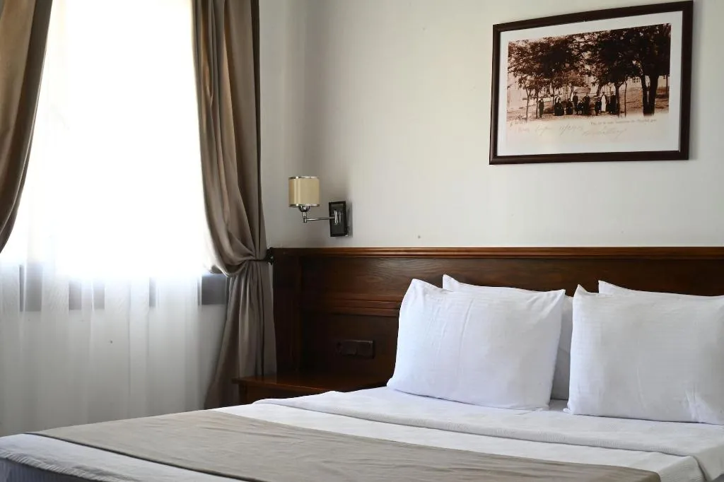 Room, Cunda Deniz Hotel, Izmir