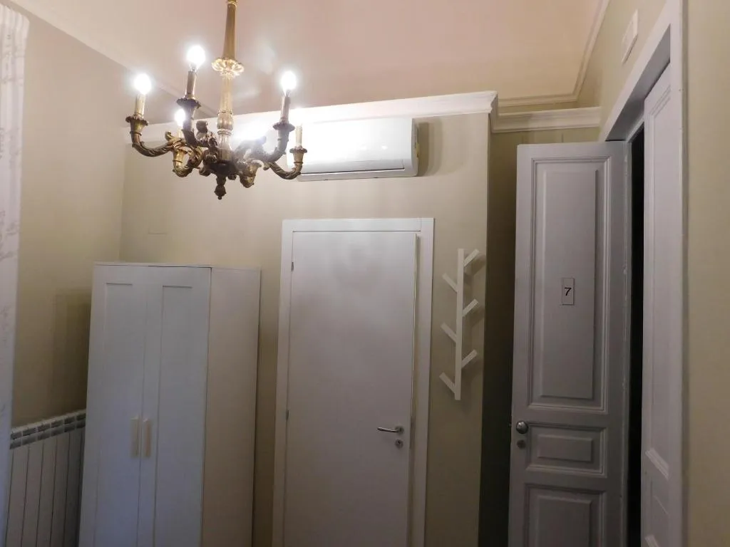 Room, Corte dei medici - Palace, Catania