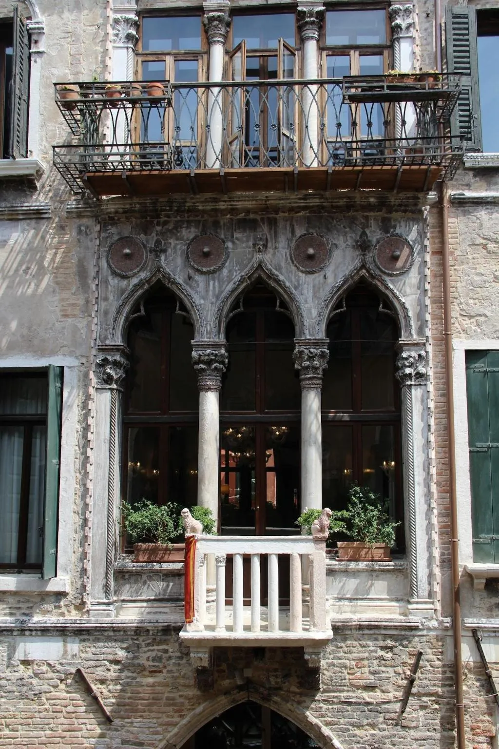General view, Ca Amadi, Venice