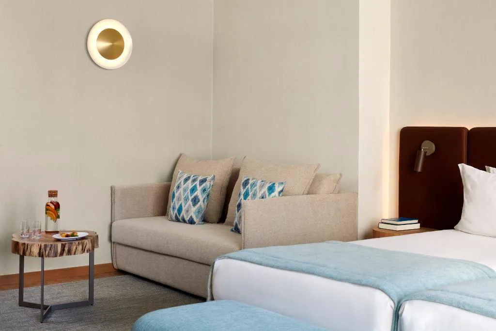 Double or Twin SUPERIOR SIDE SEA VIEW Room, Dom Jose Beach Hotel, Algarve