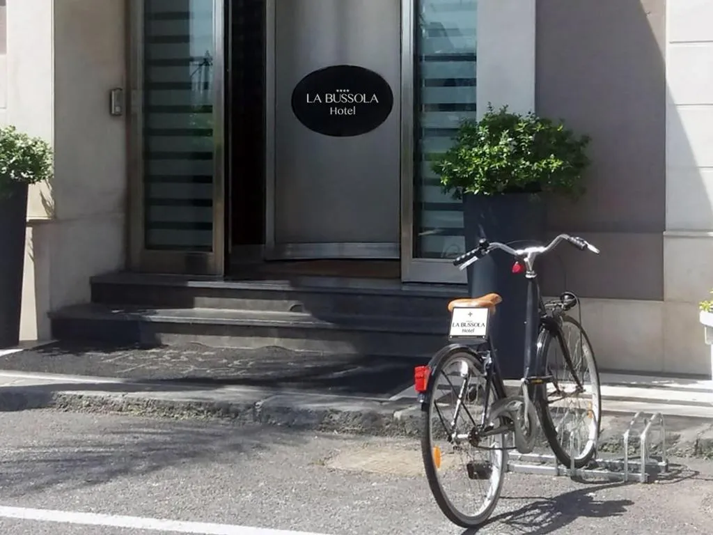 Sports and Entertainment, La Bussola, Catania