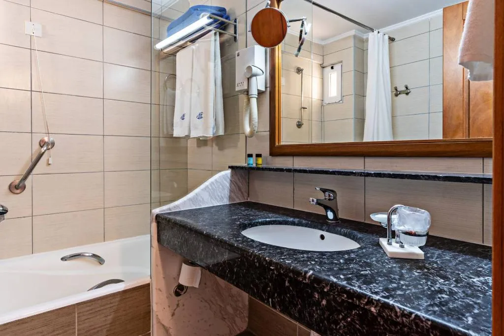 Double or Twin SEA VIEW Room, Hydramis Palace Beach Resort, Crete
