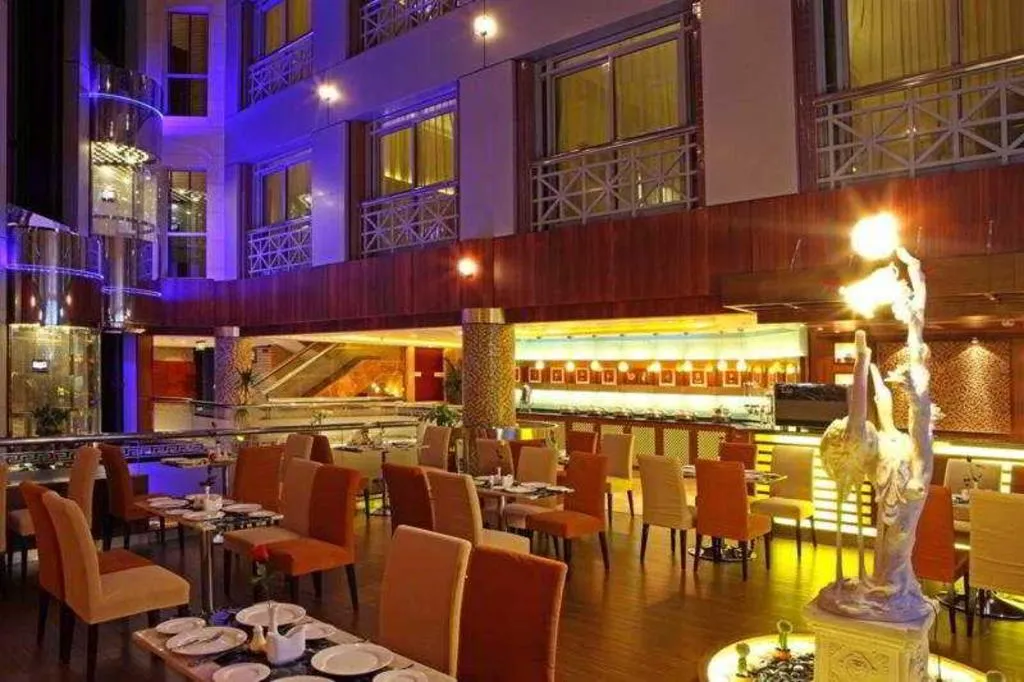 Restaurant, Fortune Grand Deira, Dubai