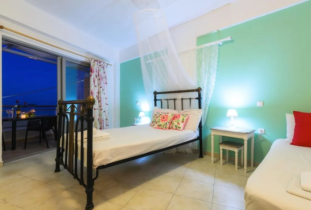 Room, Mouria Studios & Apartments, Zante