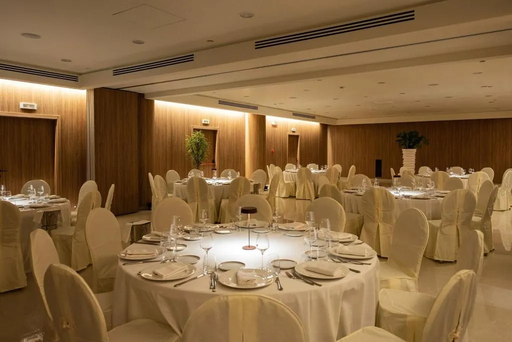 Conferences, Gold Tower Lifestyle Hotel, Naples