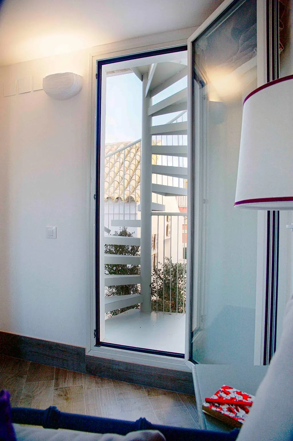 APARTMENT DUPLEX Room, Overland Suites Catedral Luxury Apartments, Seville