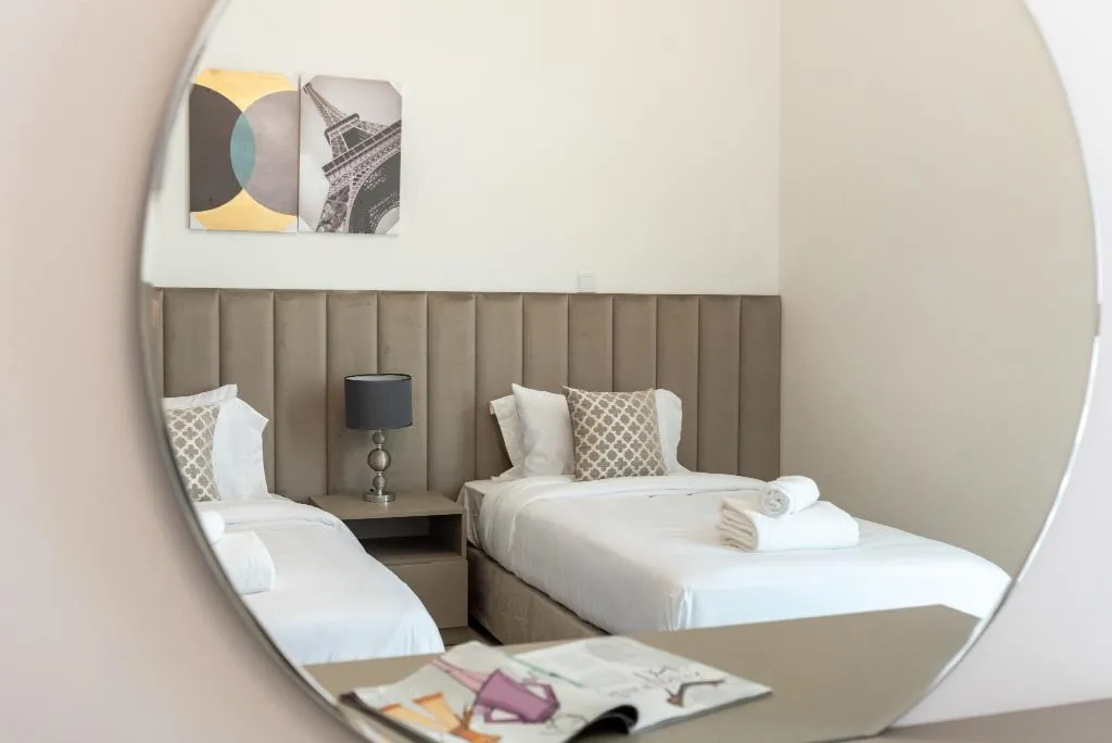 APARTMENT TWO BEDROOMS Room, SBO Tower Al Barsha (Baytik Holiday Homes), Dubai