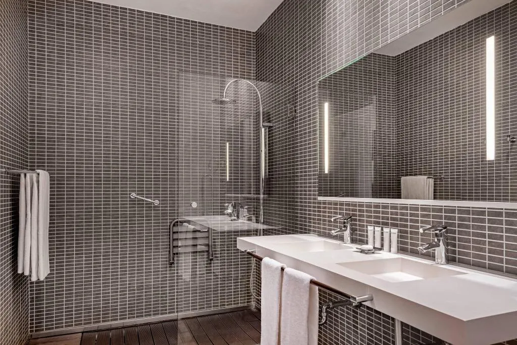 Room, AC Hotel Palacio del Retiro Autograph Collection, Madrid