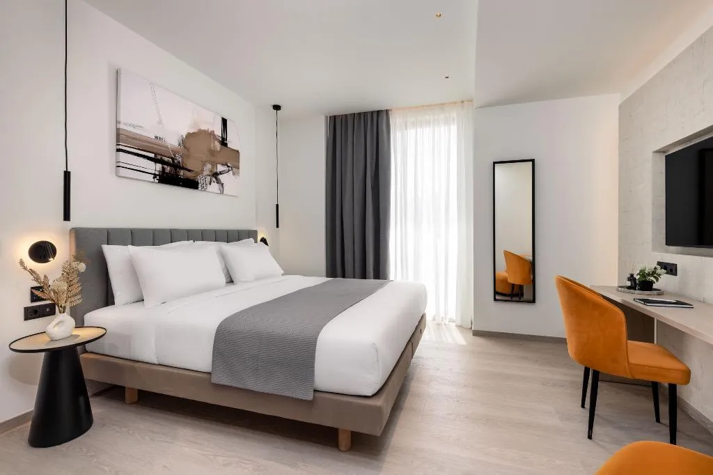 DOUBLE CLASSIC KING BED Room, Urban K, Athens