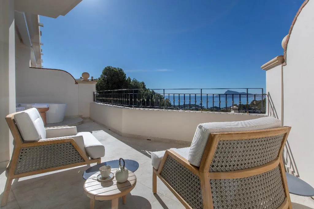 SUITE LUXURY ONE BEDROOM Room, Zem Wellness Clinic Altea, Costa Blanca