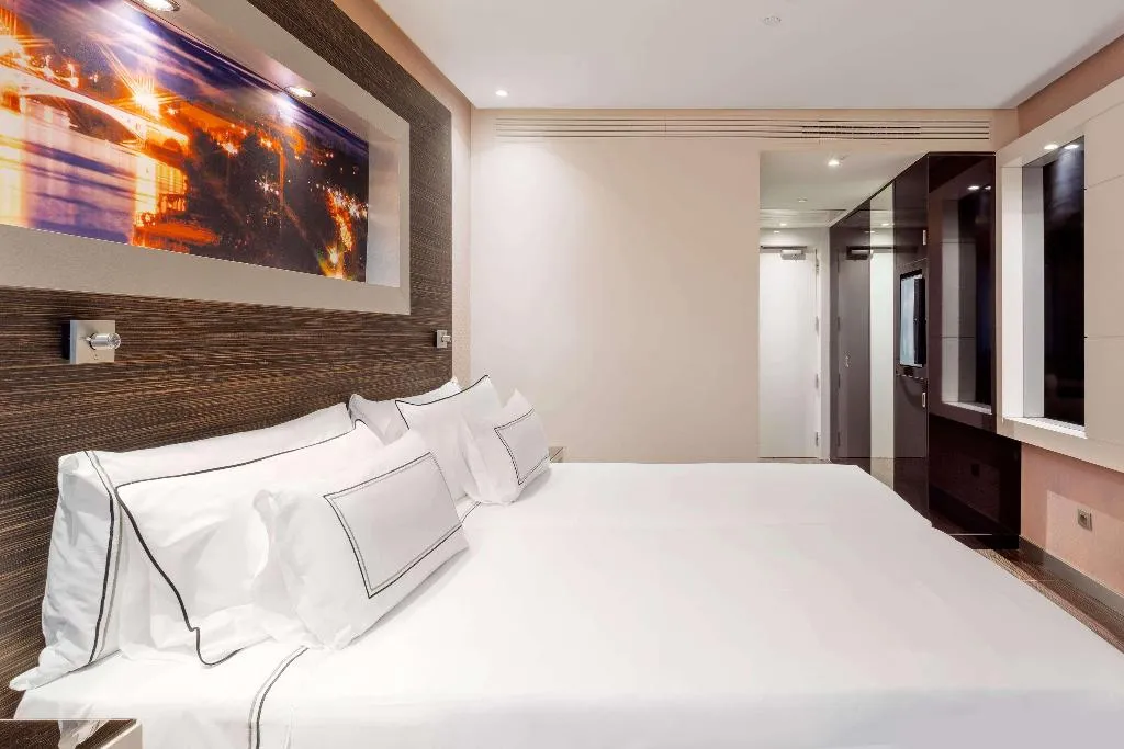 Room PREMIUM Room, Melia Lebreros, Seville