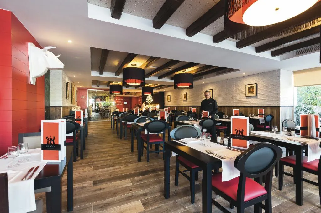 Restaurant, Hotel Riu Bravo - 0'0 All Inclusive, Majorca