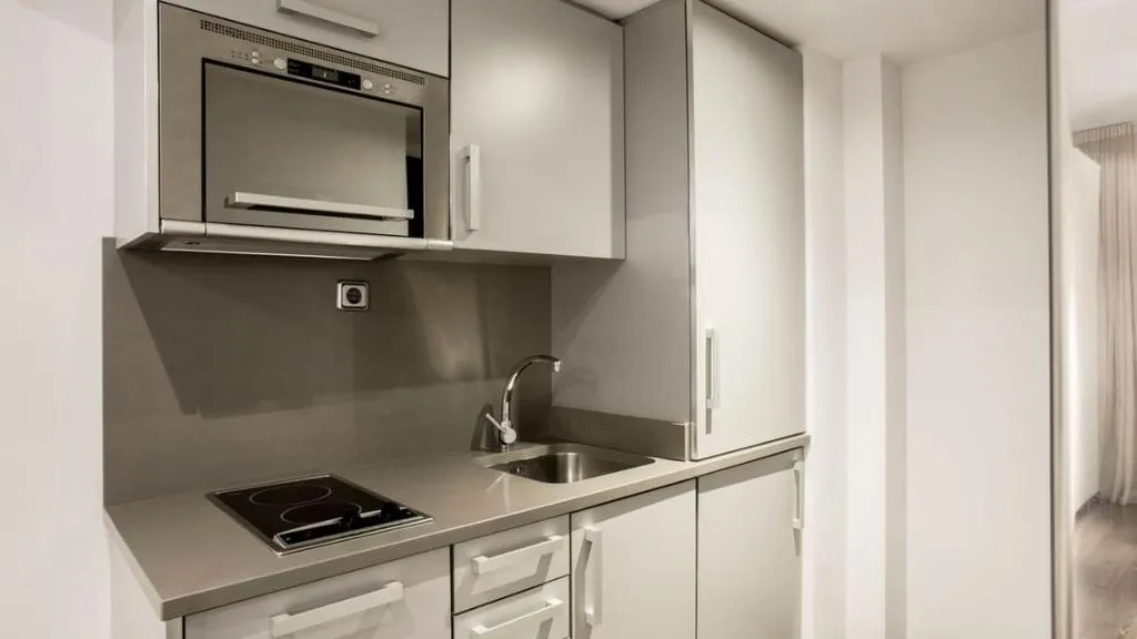 APARTMENT SUPERIOR CAPACITY 4 Room, Barcelona Apartment Aramunt, Barcelona