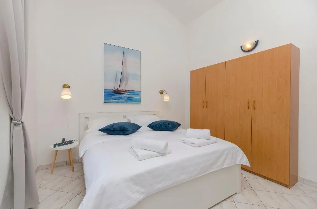 APARTMENT CAPACITY 3 Room, Apartments Marica, Split